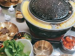 -胡悦里韩式烤肉(芝罘万达广场店)