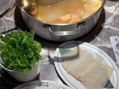 -禄婶鸡煲·打边炉