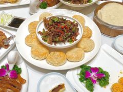 -梅利汴京烤鸭•开封豫菜地标店(东大街店)