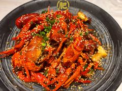 -肥肥虾庄·金牌油焖大虾(首义路店)