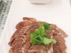 -马尔龙新疆饭店·清真(瑞景店)
