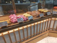 面包甜点陈列柜-木子木水日式烫面包(世界城光谷店)