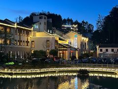 -九华山聚龙大酒店