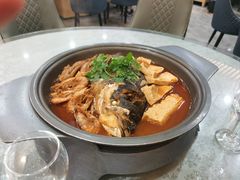 -新天明砂锅鱼头煲