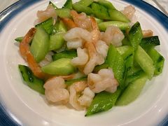 青瓜炒明虾-渝信川菜(西单店)