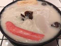 -肥汁米蘭香港米线(长宁来福士店)