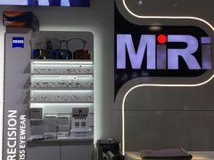 -MiRi眼镜连锁·蔡司·尼康控优点合作店(莘庄店)
