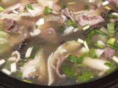 -谢老五跷脚牛肉·非遗传承店