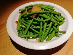 -江渔儿酸菜鱼(映月湖环宇城店)