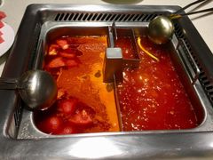 -海底捞火锅鲜切牛肉主题店(长寿路店)
