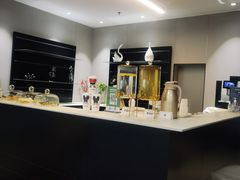 -深圳锦龙奥迪4S店(前海店)