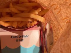 -麦当劳(上海虹桥站30B检票口楼上)