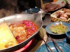 -湊湊火锅·茶憩(打浦桥日月光店)