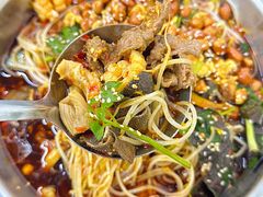 -周良天山牛杂城(天山路总店)