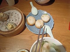 -鑫震源·苏式大虾生煎(山塘街店)