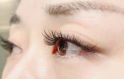 -尤柰可-奶耳美甲美睫