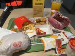 -麦当劳(轻轨曹杨路店)