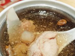-华记煲仔华·煲仔饭(市桥易发店)