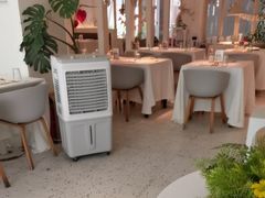 -春树下·树屋花房西餐厅(罍街AS1980店)