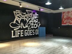 -零下舞度·街舞连锁机构(万科中心店)