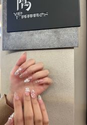 -隅日式美甲美睫專門店