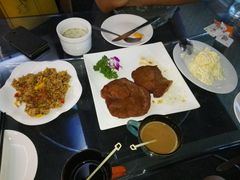 -天塔旋转餐厅