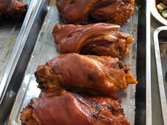 脆皮肘子-鸿亨泰杂鱼馆(港馨家园店)