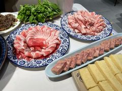-一只羊·铜锅涮羊肉烧烤