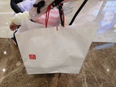 -优衣库(广州天河领展广场店)