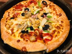 -必胜客(WOW中心城店)