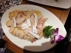 -红牌美蛙鱼头火锅(万辉国际广场店)