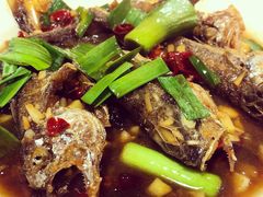 红烧小黄鱼-凡老头米线砂锅(古荡新村西粮站)