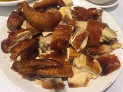 手撕童子烧土鸡-稻香酒家·35年老字号(侨光店)