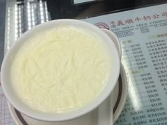 -义顺牛奶公司