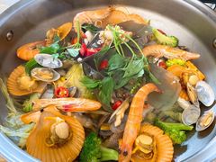 皇后无水火锅-派派茶客(金杏花园店)