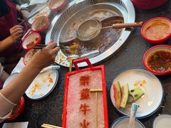 -醉董牛川派鲜肉自选火锅(烟台店)