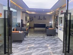 -车艺佳龙膜隐形车衣汽车贴膜(宝山丰宝店)