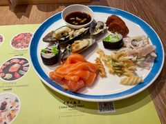 -咖啡苑自助餐厅·中国大饭店