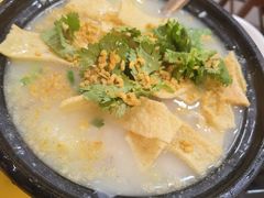 -官塘陈记鱼生·潮汕砂锅粥·牛肉火锅(潮枫路总店)