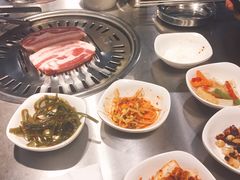 -韩聚屋韩国烤肉餐厅(新北万达店)