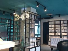 -Trend1881视光·蔡司视觉(领展广场店)