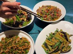 -呷湘厨·鱼汤捞饭·剁椒鱼头·辣椒炒肉(国家会展中心店)
