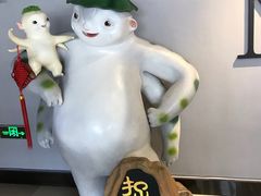 -新影联鸿泰影城