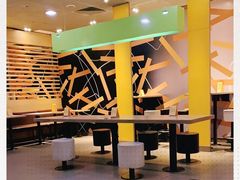 -麦当劳(海岸城店)