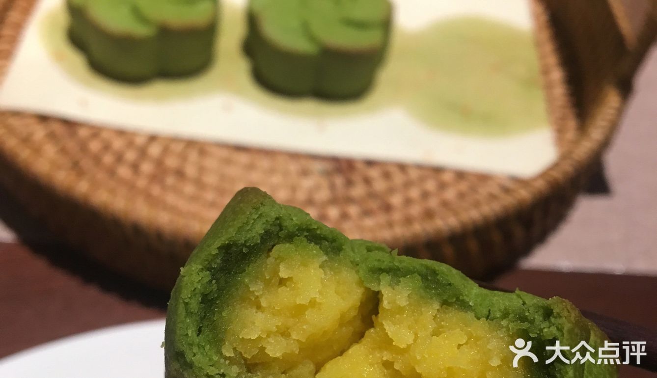 太疯狂点赞：抹茶奶黄酥，实在太好吃了