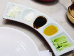 烤鴨小料-京味斋·北京烤鸭(北京南站洋桥店)