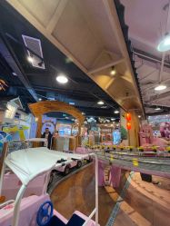 -卡通尼乐园(新达汇三林店)