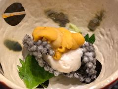 海胆榛果墨鱼脆-松涛日本料理