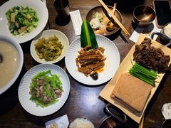 -魁盛居百年鲁菜馆(县西巷店)