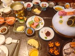 -半岛翡丽海鲜自助餐厅(观风亭店)